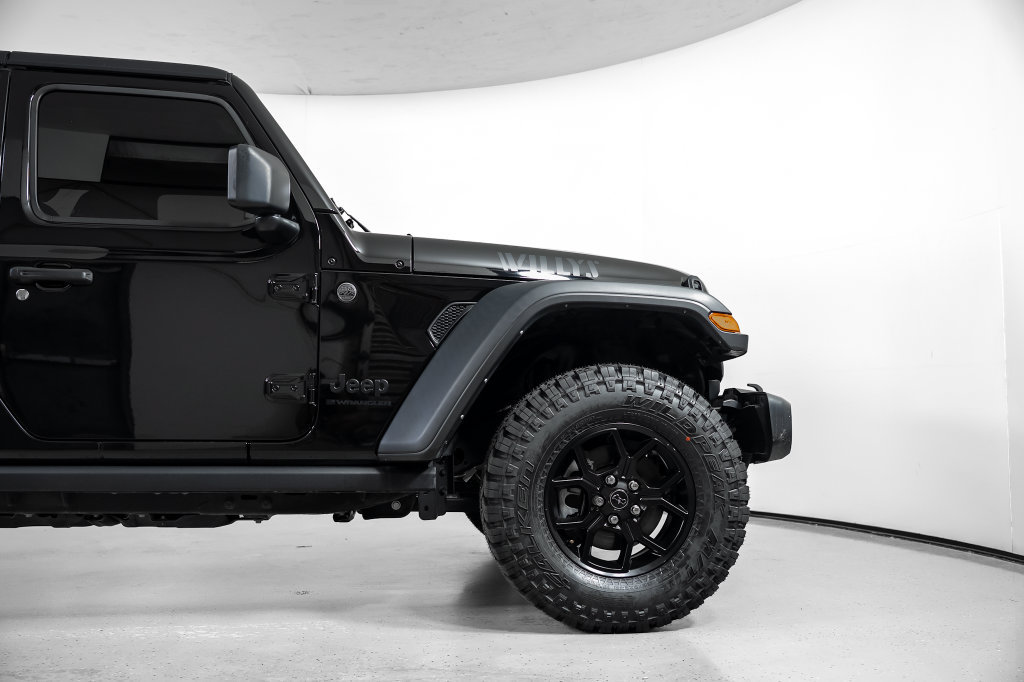 Used 2024 Jeep Wrangler Unlimited Sport AWD/4WD image 4