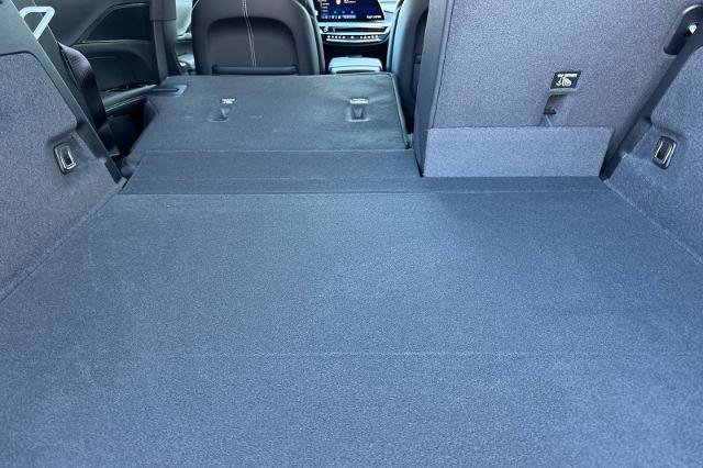 New 2026 Cadillac Lyriq Luxury image 16