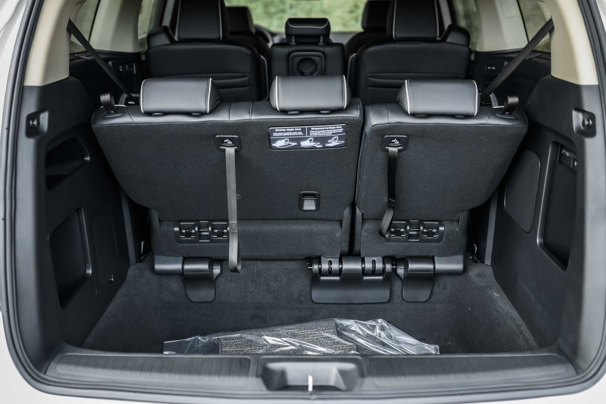New 2026 Honda Odyssey Elite image 9