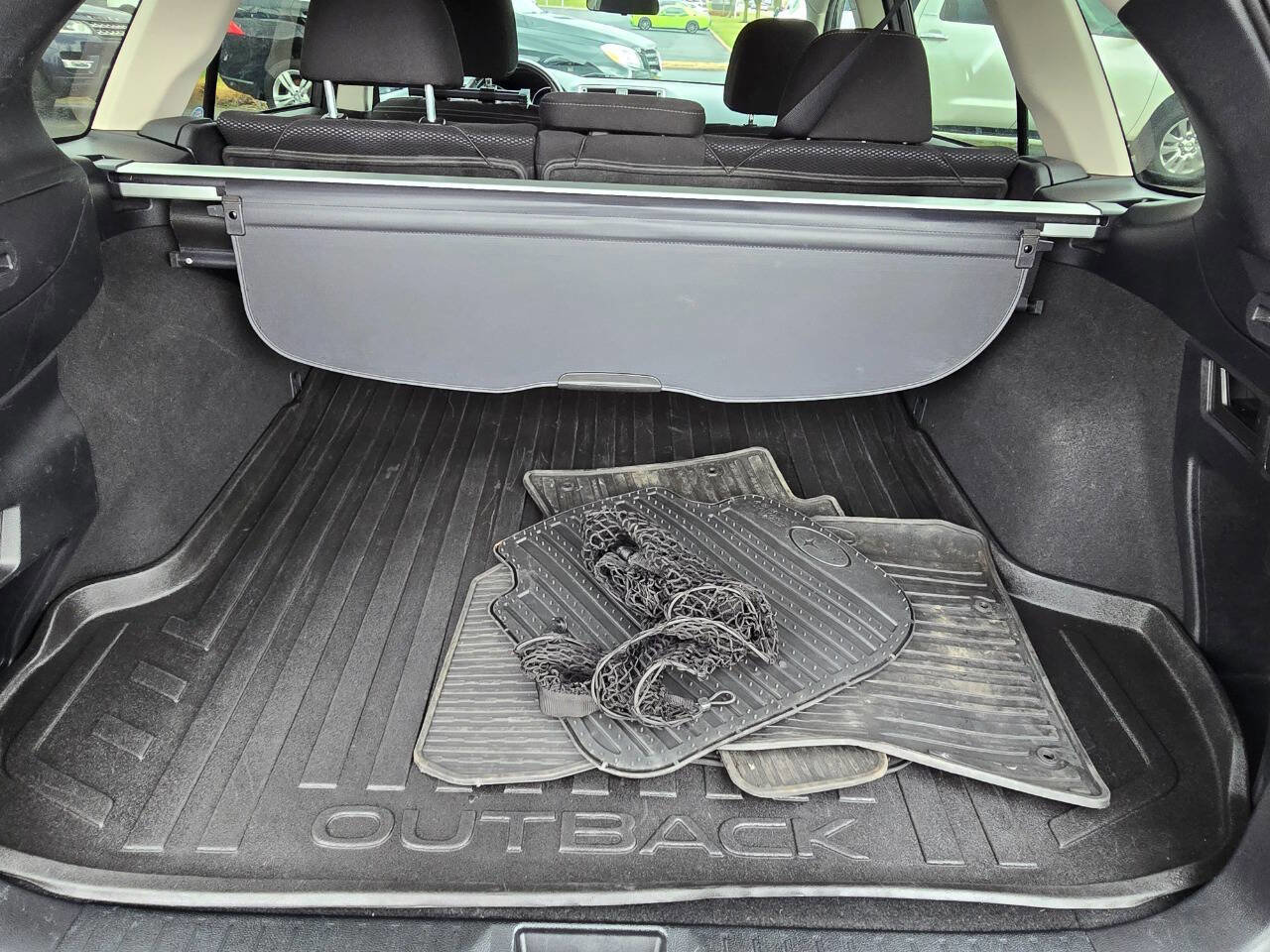 Used 2018 Subaru Outback 2.5i Premium image 23