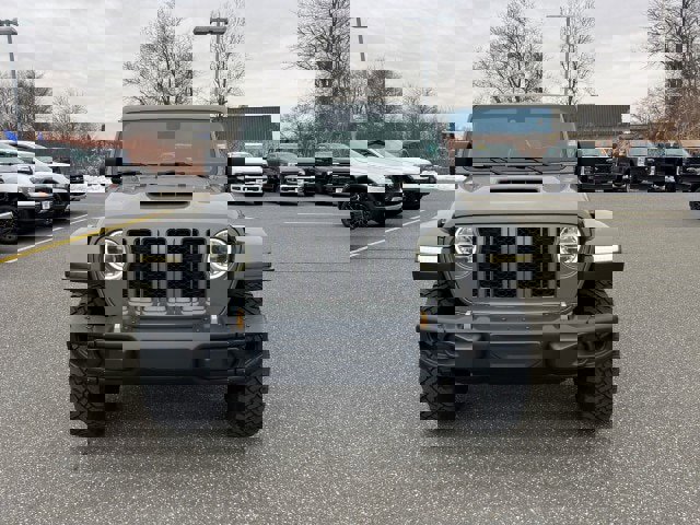 Used 2021 Jeep Wrangler Unlimited Rubicon w/ Dual Top Group image 29