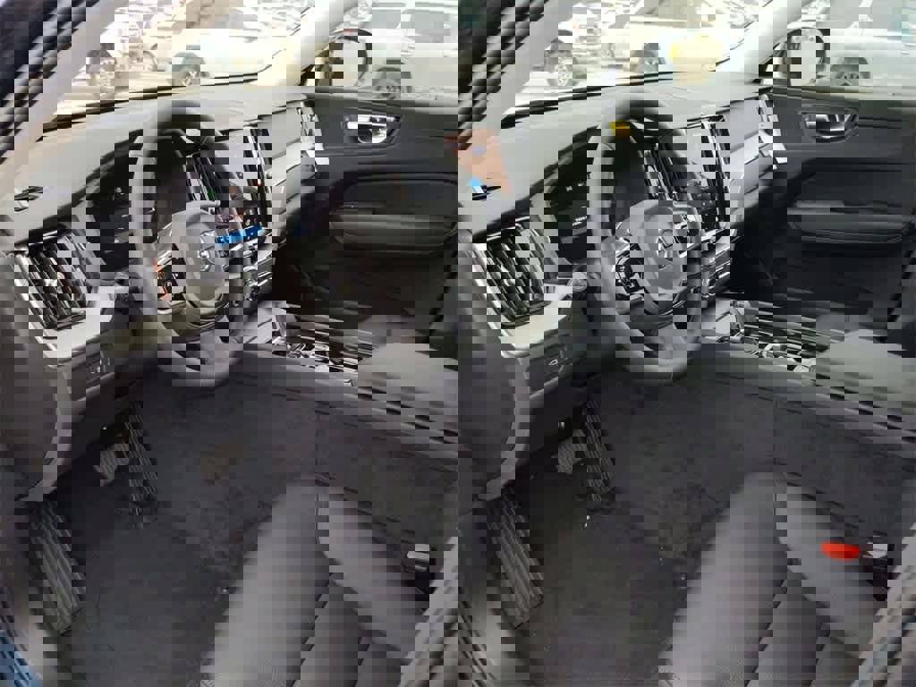 New 2025 Volvo XC60 T8 Plus w/ Protection Package Premier image 2