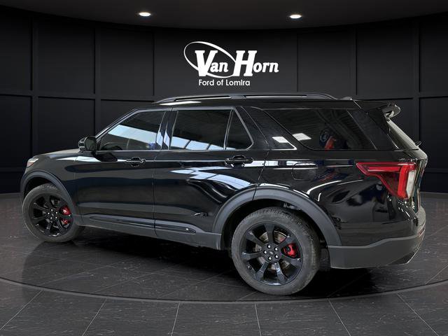 Certified 2023 Ford Explorer ST w/ Technology Package image 3