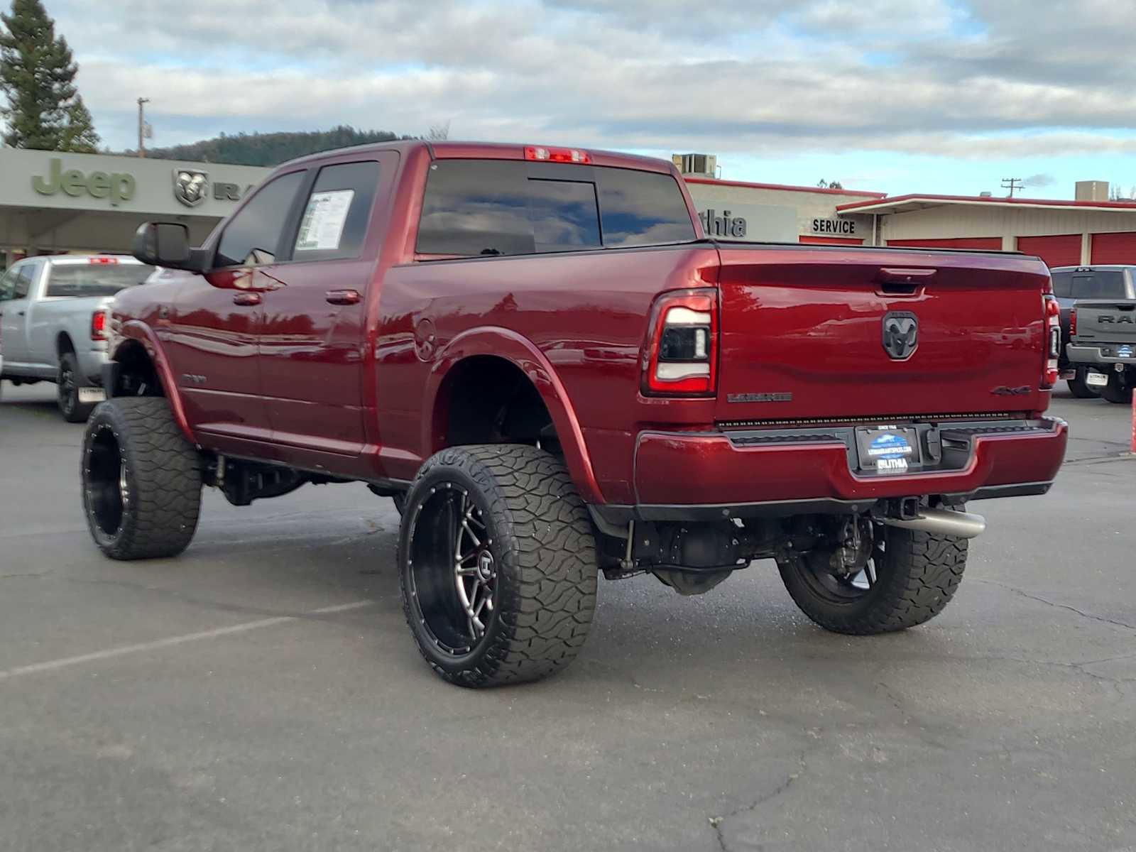 Used 2022 RAM 2500 Laramie w/ Night Edition image 12