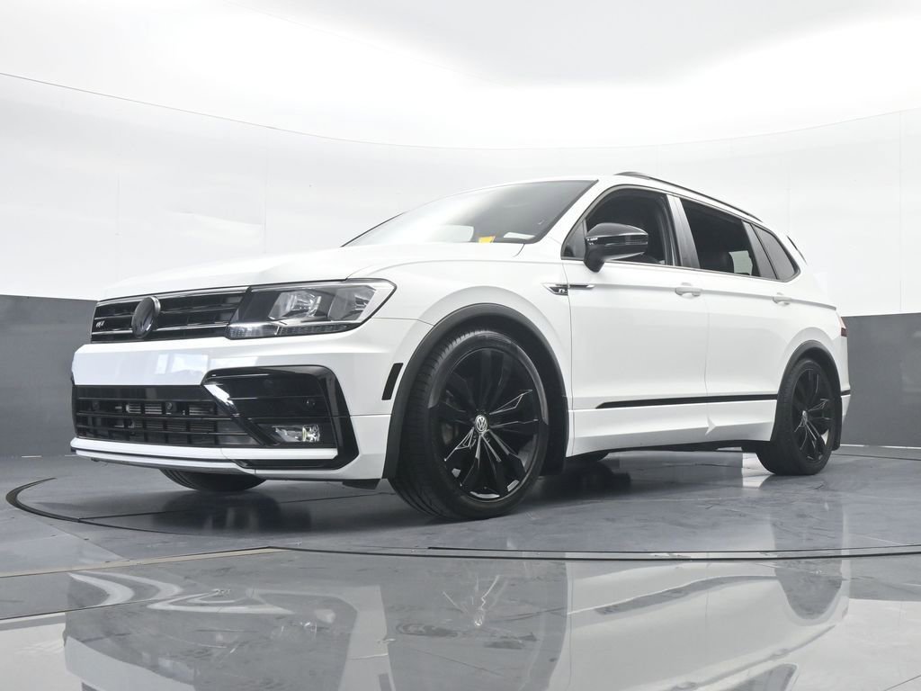 Used 2020 Volkswagen Tiguan SE R-Line image 57