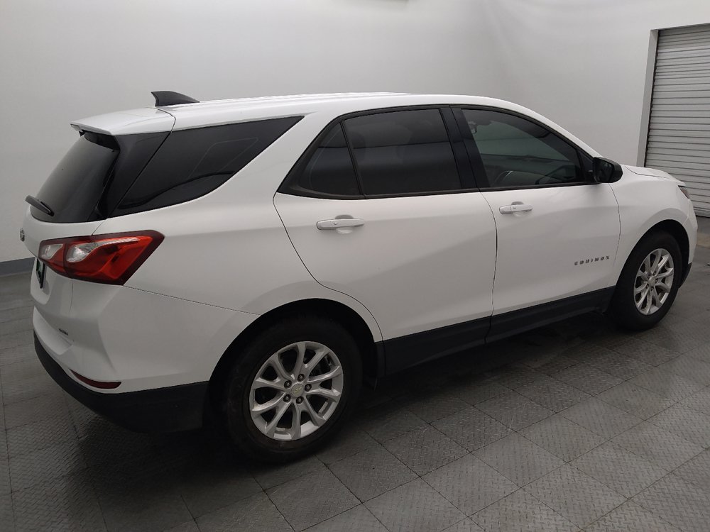 Used 2019 Chevrolet Equinox LS AWD/4WD image 10
