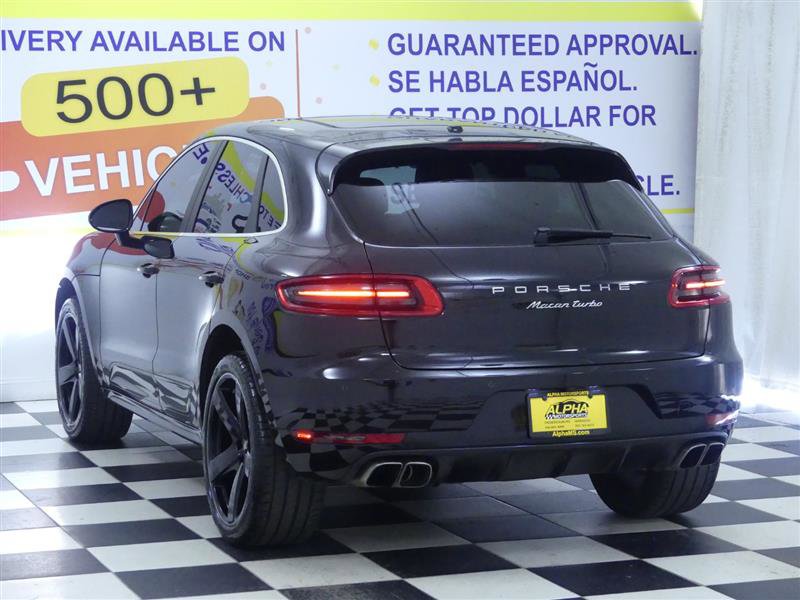 Used 2018 Porsche Macan Turbo image 4
