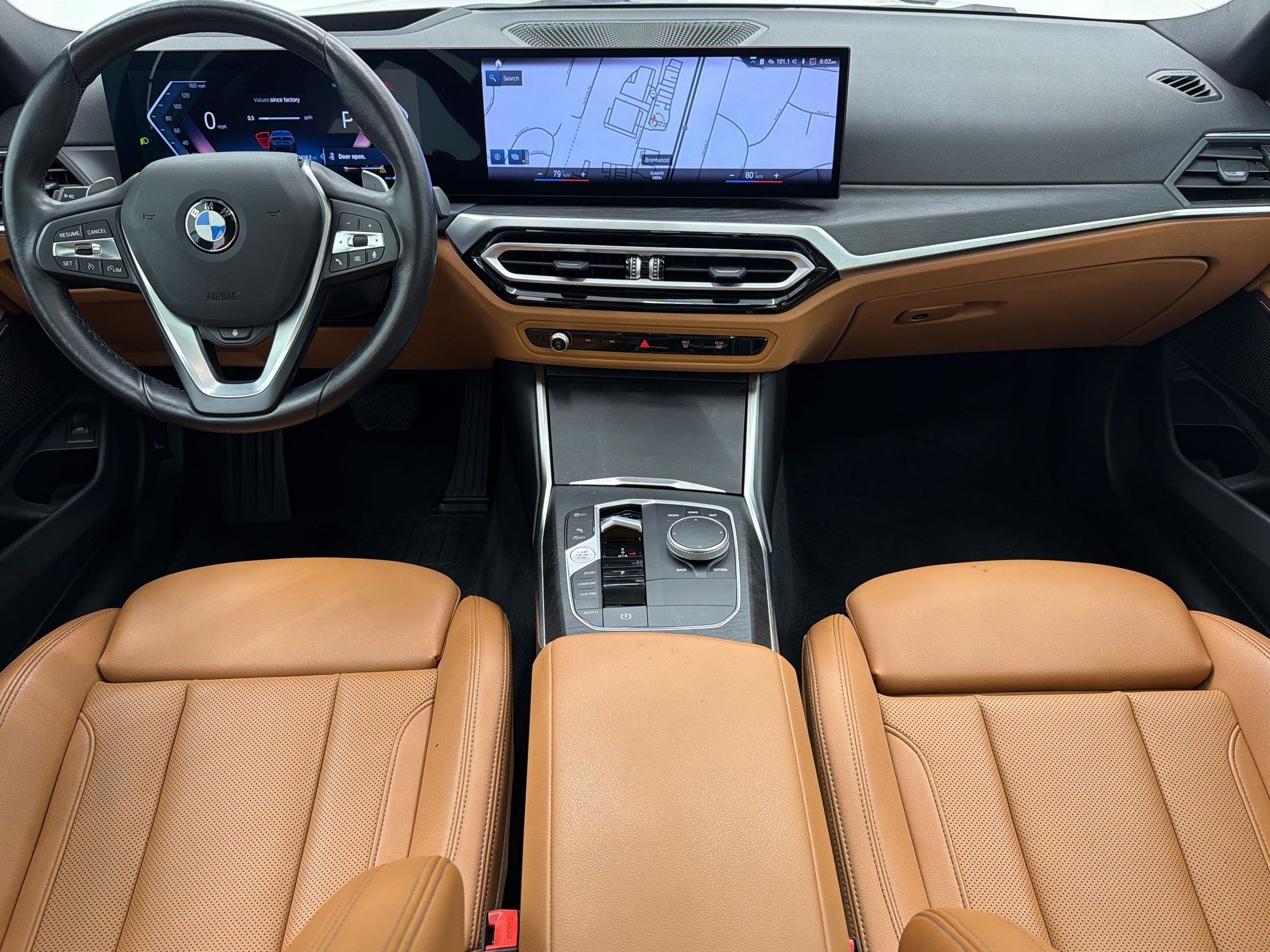 Used 2023 BMW 330i Sedan w/ Premium Package RWD image 16