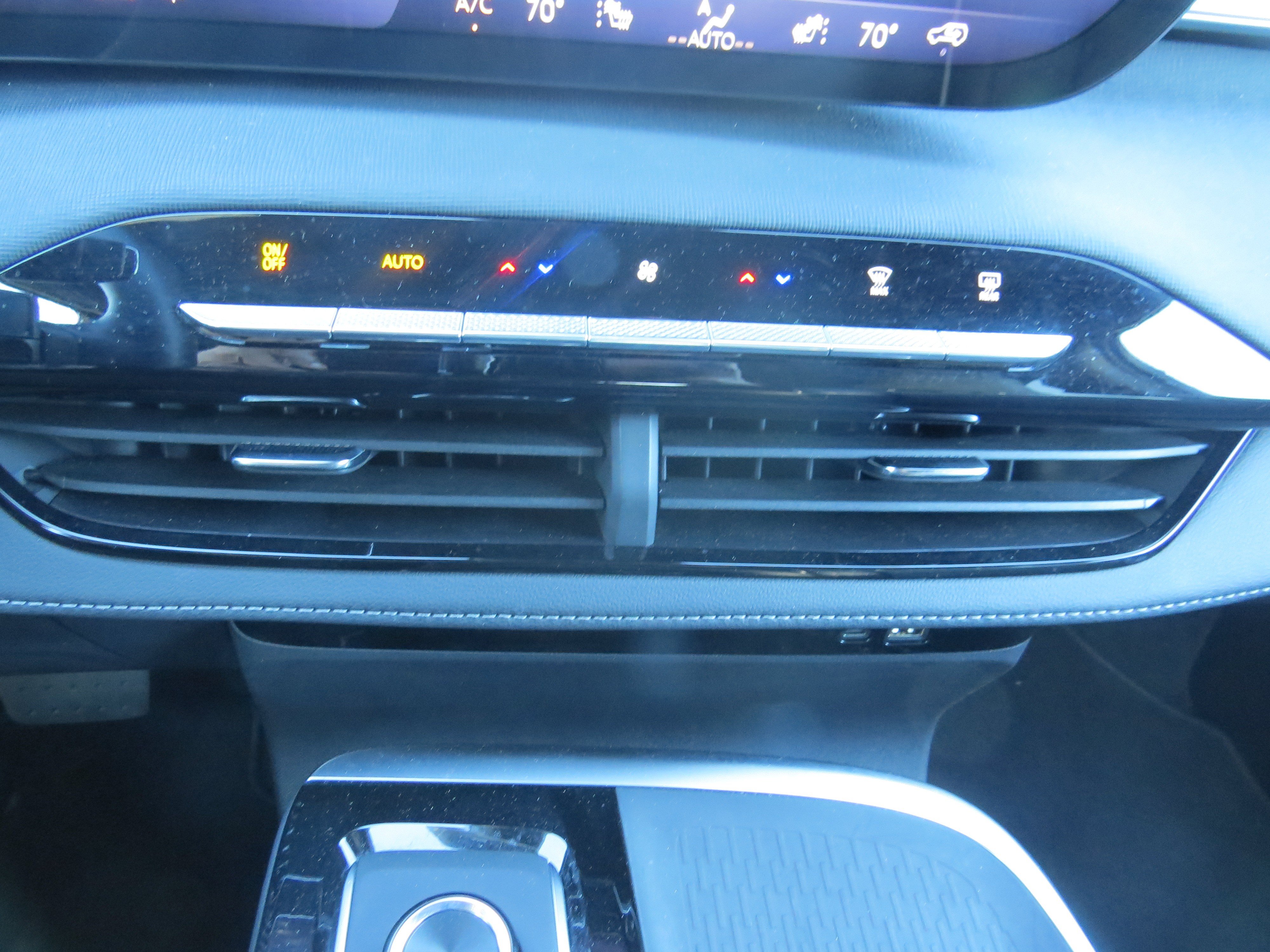 Used 2026 Buick Enclave Preferred FWD image 21