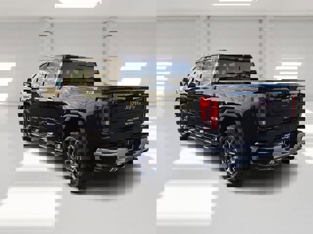 New 2026 GMC Sierra 1500 SLT w/ SLT Premium Plus Package image 3