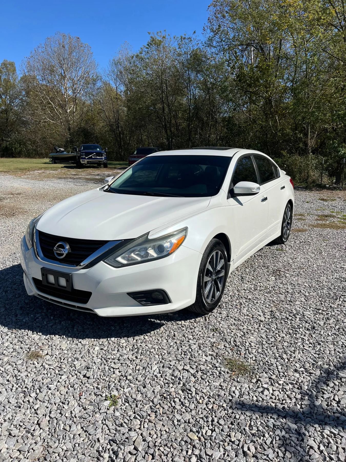 Used 2016 Nissan Altima 2.5 SV w/ Convenience Package