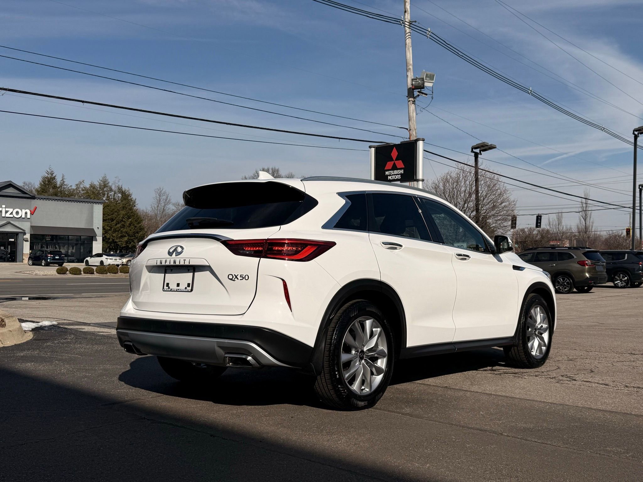 Used 2021 INFINITI QX50 Luxe FWD image 3