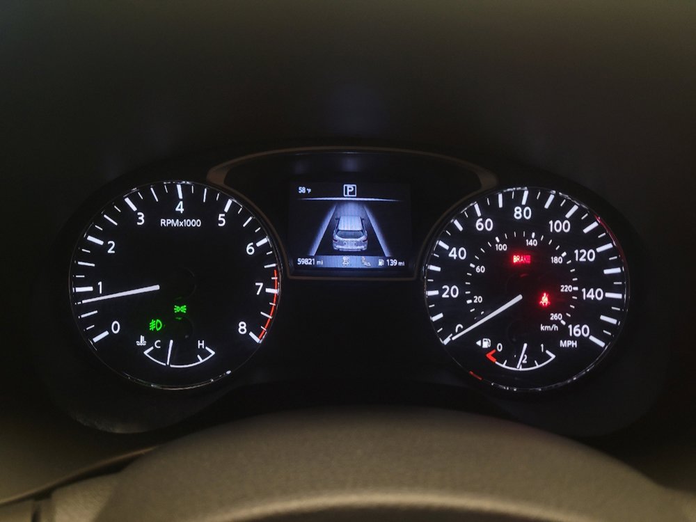 Used 2018 Nissan Pathfinder SL image 23