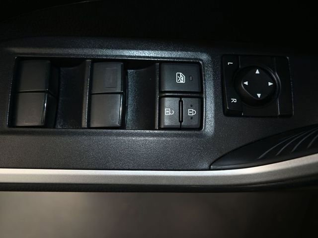 Used 2025 Toyota RAV4 LE image 12