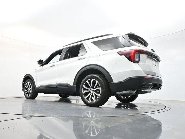 New 2026 Ford Explorer ST-Line AWD/4WD image 32