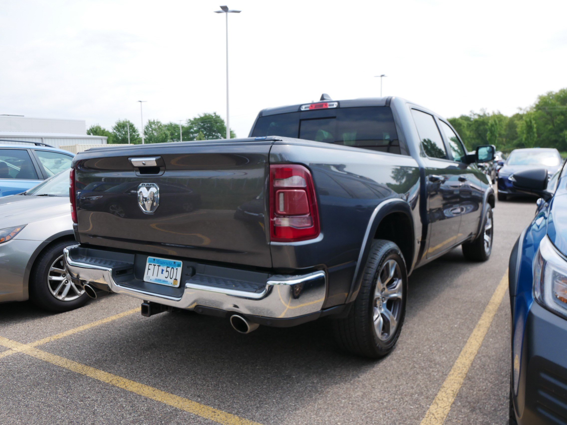 Used 2019 RAM 1500 Laramie RWD image 5