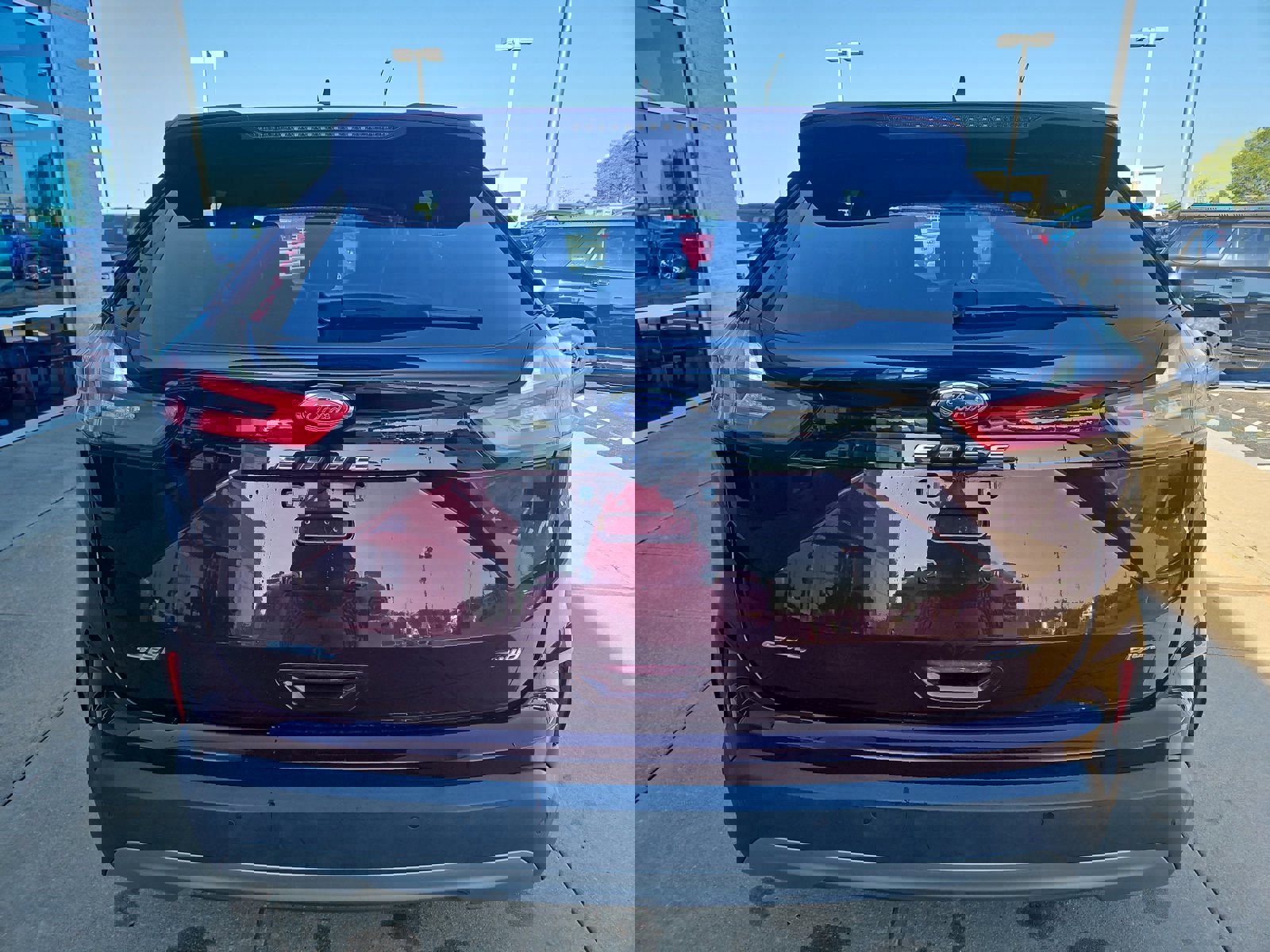 Used 2024 Ford Edge SEL image 20