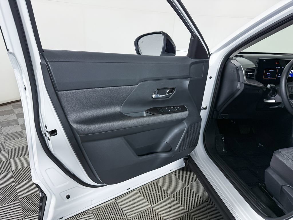 Certified 2026 Nissan Kicks SV w/ Cold Weather Package image 37