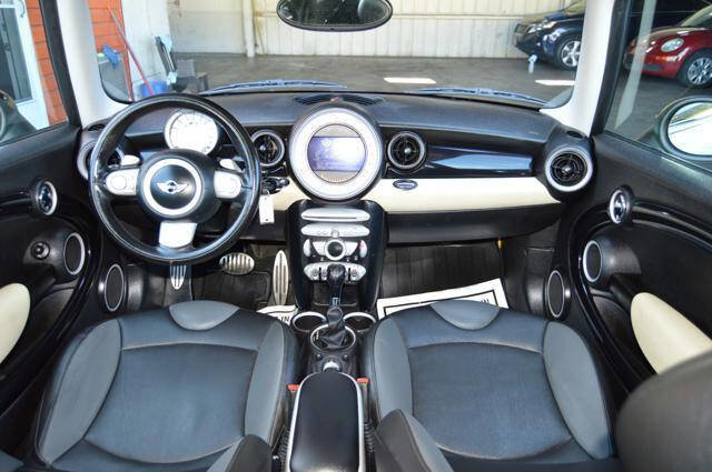 Used 2009 MINI Cooper Clubman S image 17