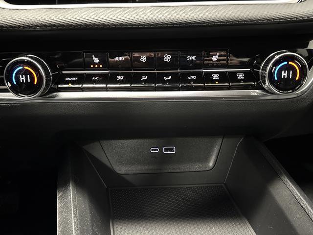 New 2026 Chevrolet Equinox LT w/ Convenience Package II image 19