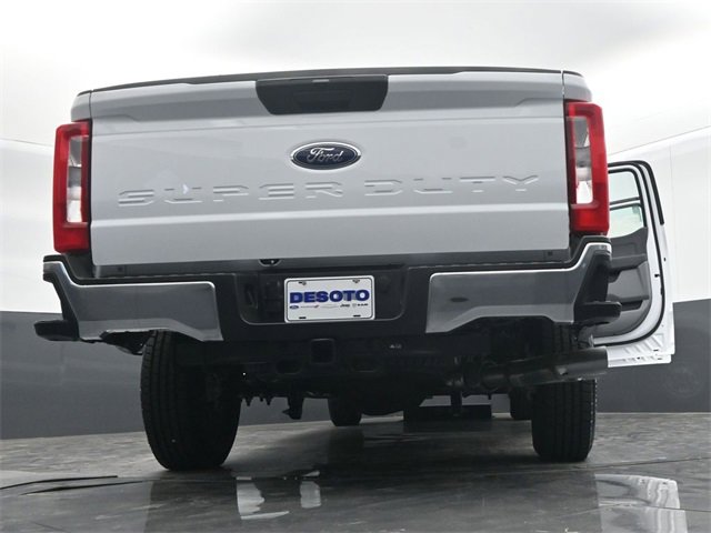 New 2025 Ford F250 XL w/ XL Chrome Package image 66