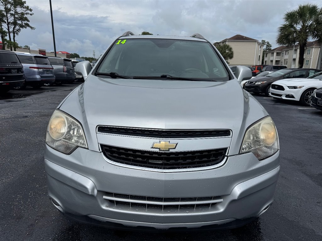Used 2014 Chevrolet Captiva Sport LT w/ Convenience Package FWD image 2