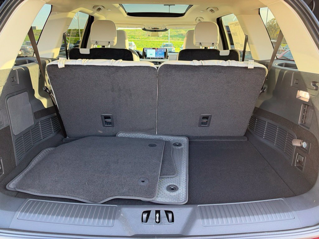New 2027 Lincoln Aviator AWD image 35