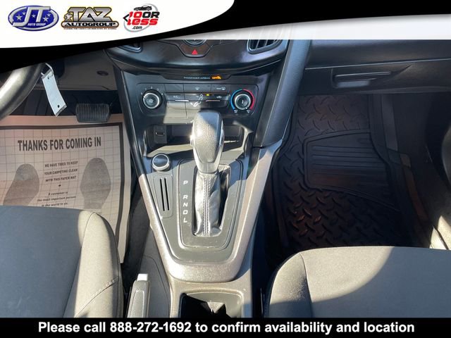 Used 2016 Ford Focus SE w/ SE Sport Package FWD image 16