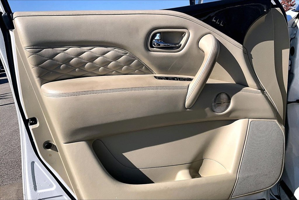 Used 2021 INFINITI QX80 Sensory w/ All-Season Package AWD/4WD image 14