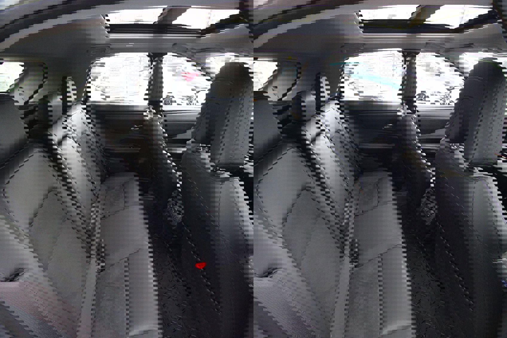 Used 2023 Nissan Ariya FWD image 18