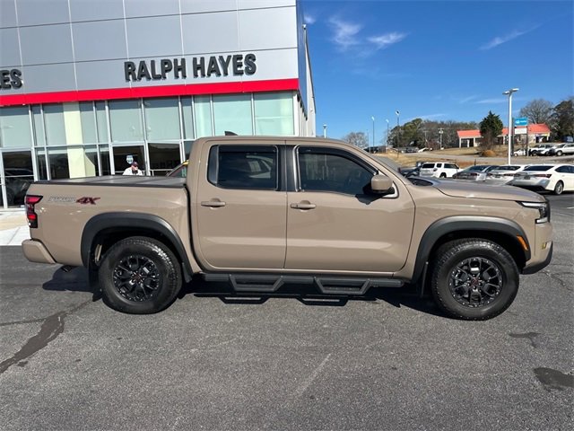 Used 2023 Nissan Frontier PRO-4X w/ Pro-4X Premium Package image 2
