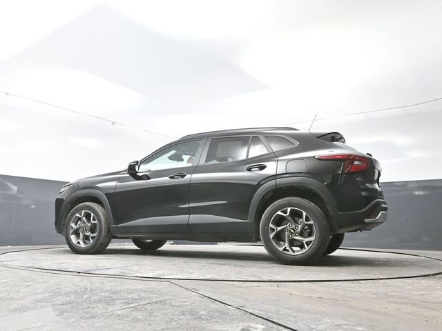 Used 2025 Chevrolet Trax LT image 52