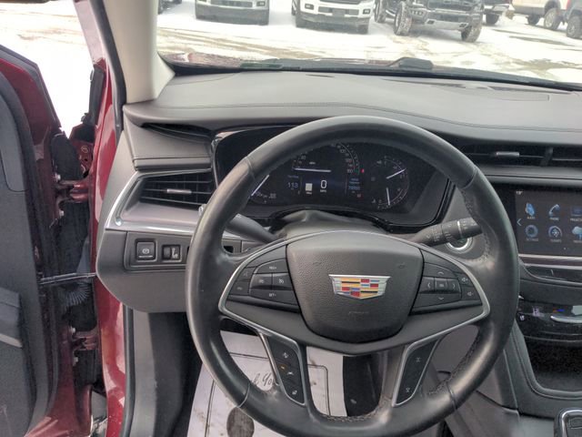 Used 2017 Cadillac XT5 Premium Luxury w/ LPO, Wheel Lock Package image 28