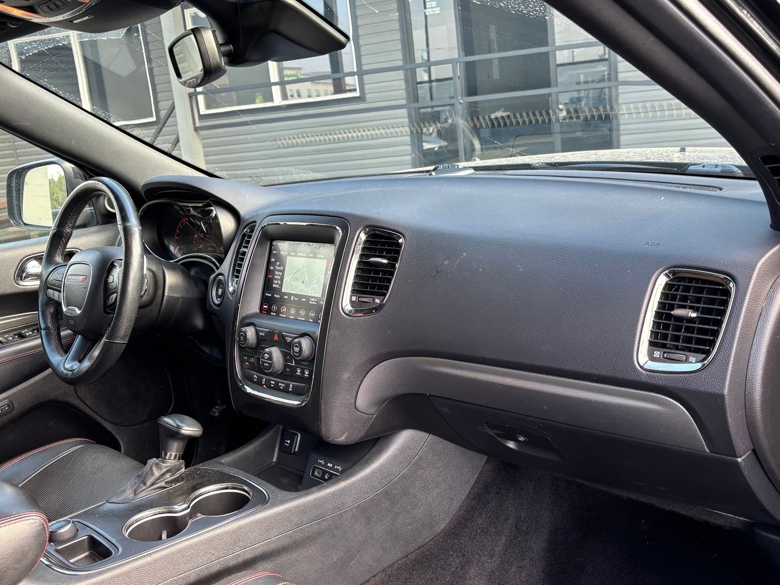 Used 2018 Dodge Durango R/T w/ Technology Group AWD/4WD image 21