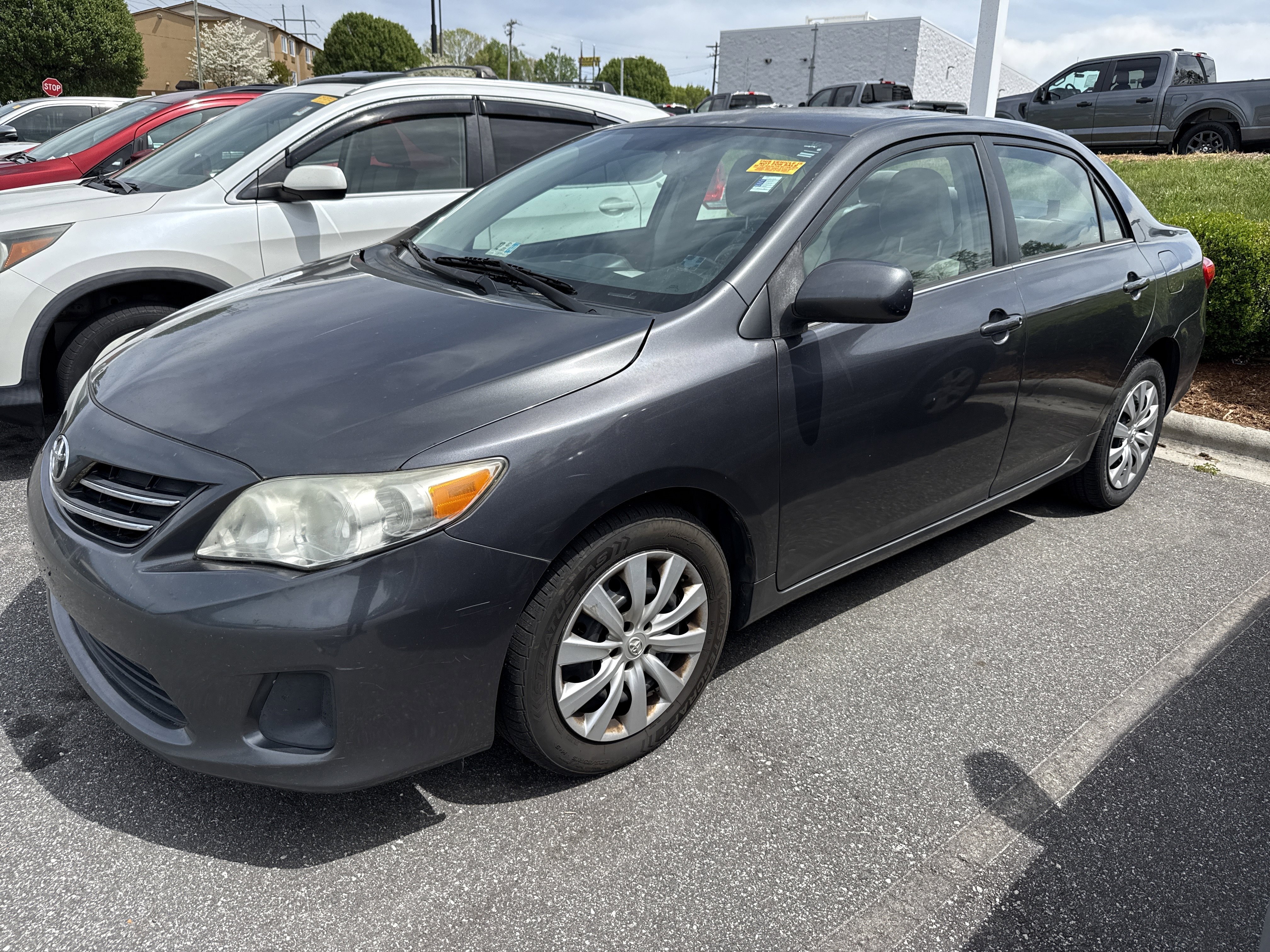 Used 2013 Toyota Corolla LE image 5