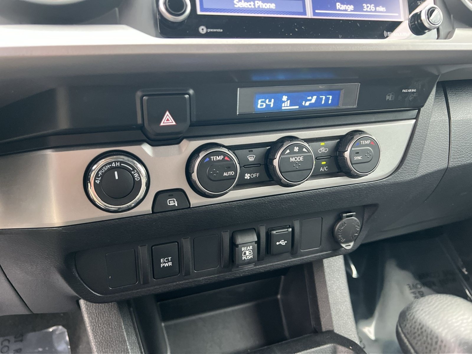 Used 2022 Toyota Tacoma SR5 AWD/4WD image 20