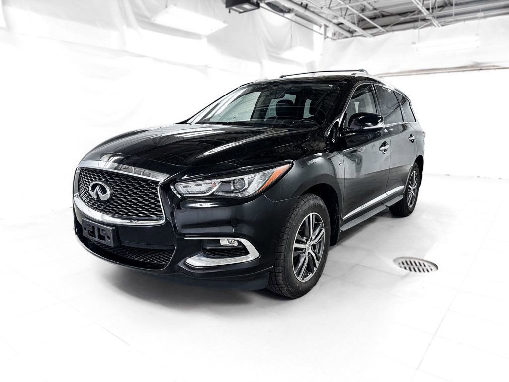 Used 2017 INFINITI QX60 AWD Luxe