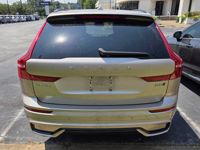 Used 2024 Volvo XC60 B5 Plus AWD/4WD image 4