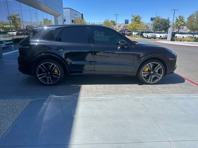 Used 2020 Porsche Cayenne Turbo AWD/4WD image 4