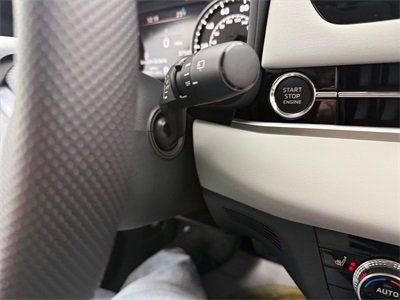 New 2026 Mitsubishi Outlander SE image 30