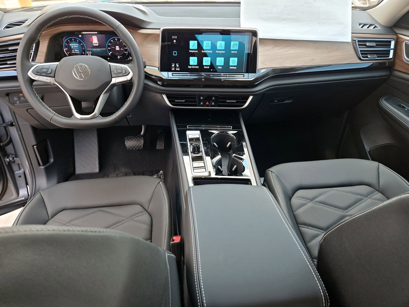 New 2026 Volkswagen Atlas SE image 10