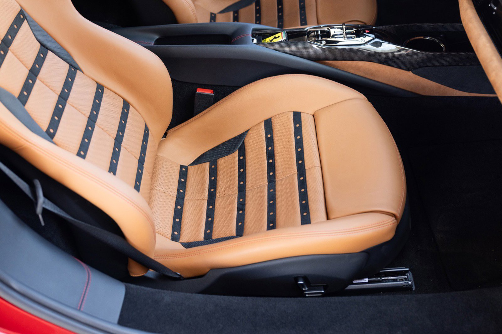 Used 2024 Ferrari 296 GTB RWD image 64