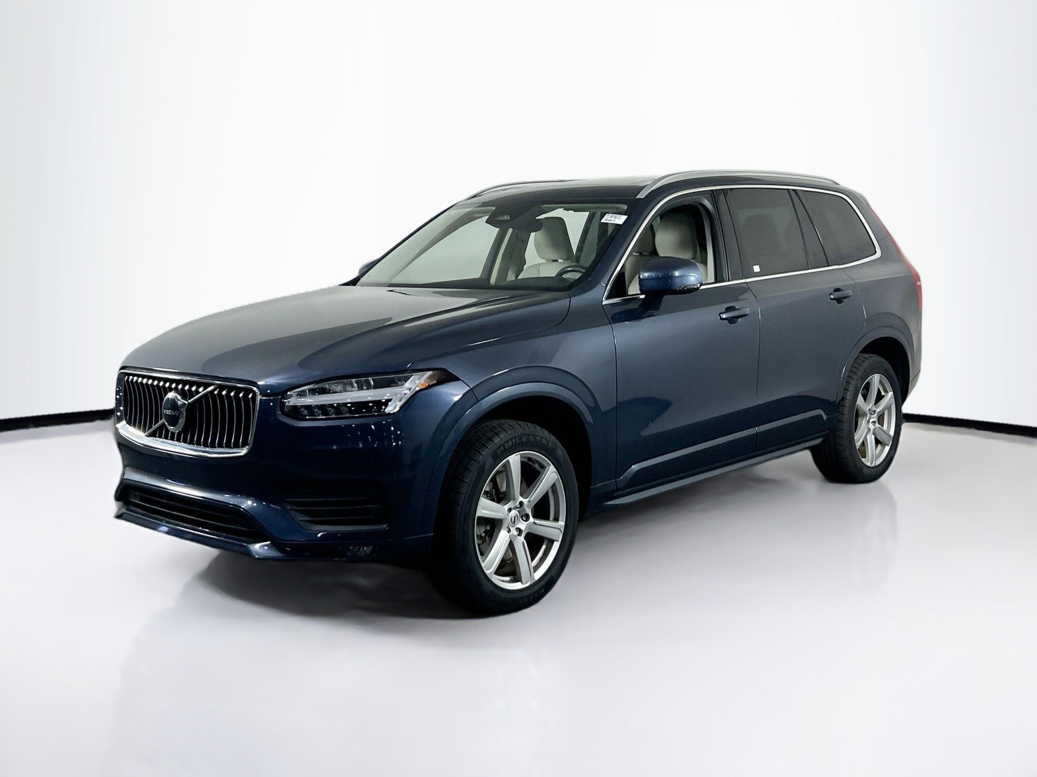 Used 2023 Volvo XC90 B5 Core AWD/4WD image 1