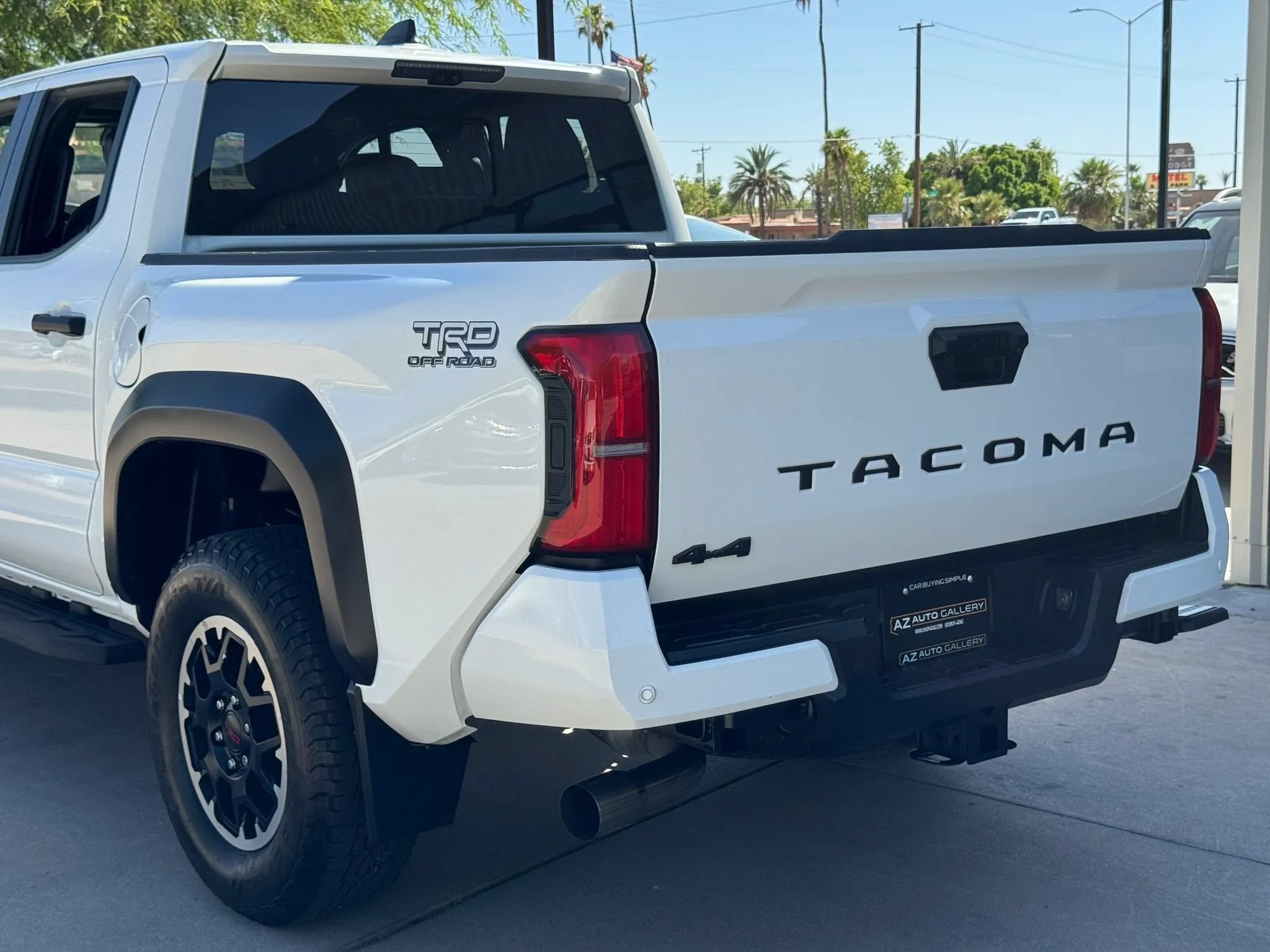 Used 2024 Toyota Tacoma TRD Off-Road w/ TRD Off Road Premium Package AWD/4WD image 58
