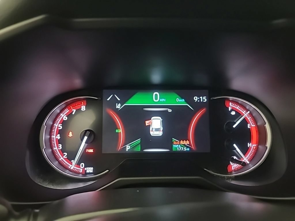 Used 2023 Toyota RAV4 LE AWD/4WD image 30