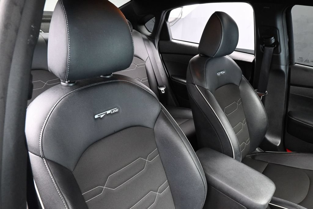 Used 2023 Kia Forte GT-Line w/ GT-Line Technology Package FWD image 35