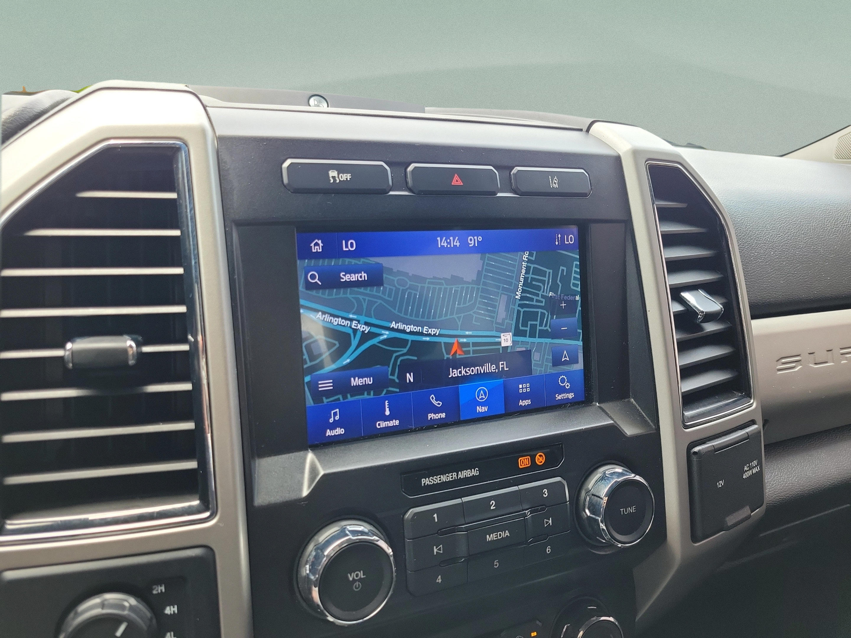 Used 2020 Ford F250 Lariat w/ Lariat Value Package AWD/4WD image 28