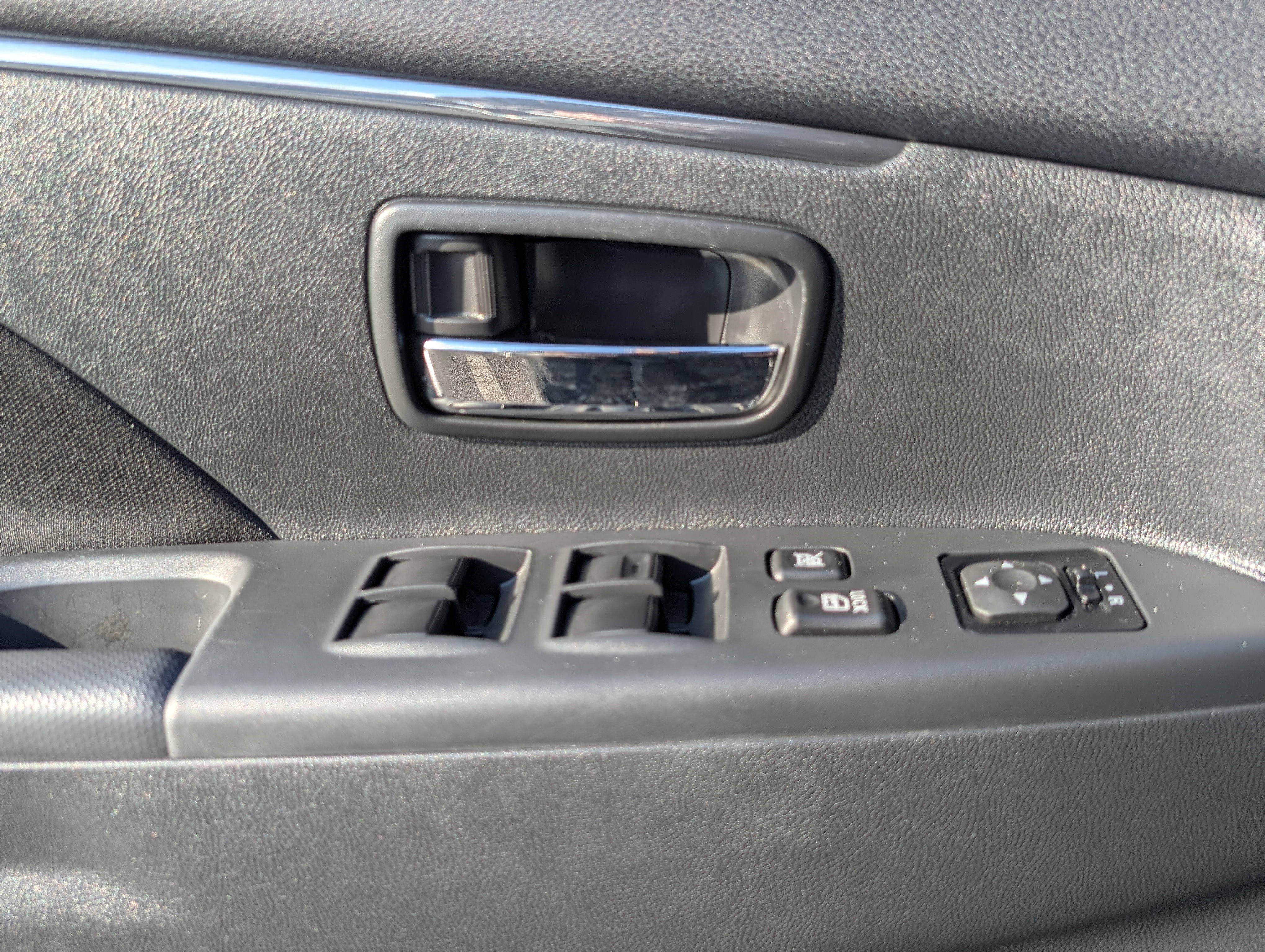 Used 2024 Mitsubishi Outlander Sport SE image 15