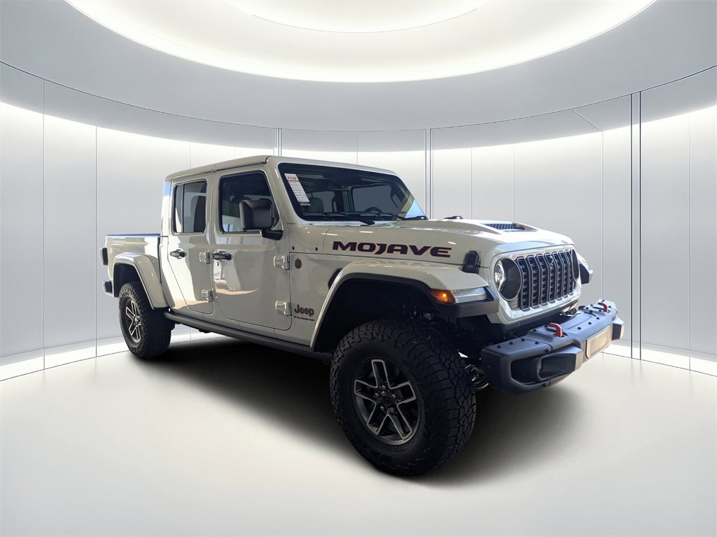 New 2025 Jeep Gladiator Mojave