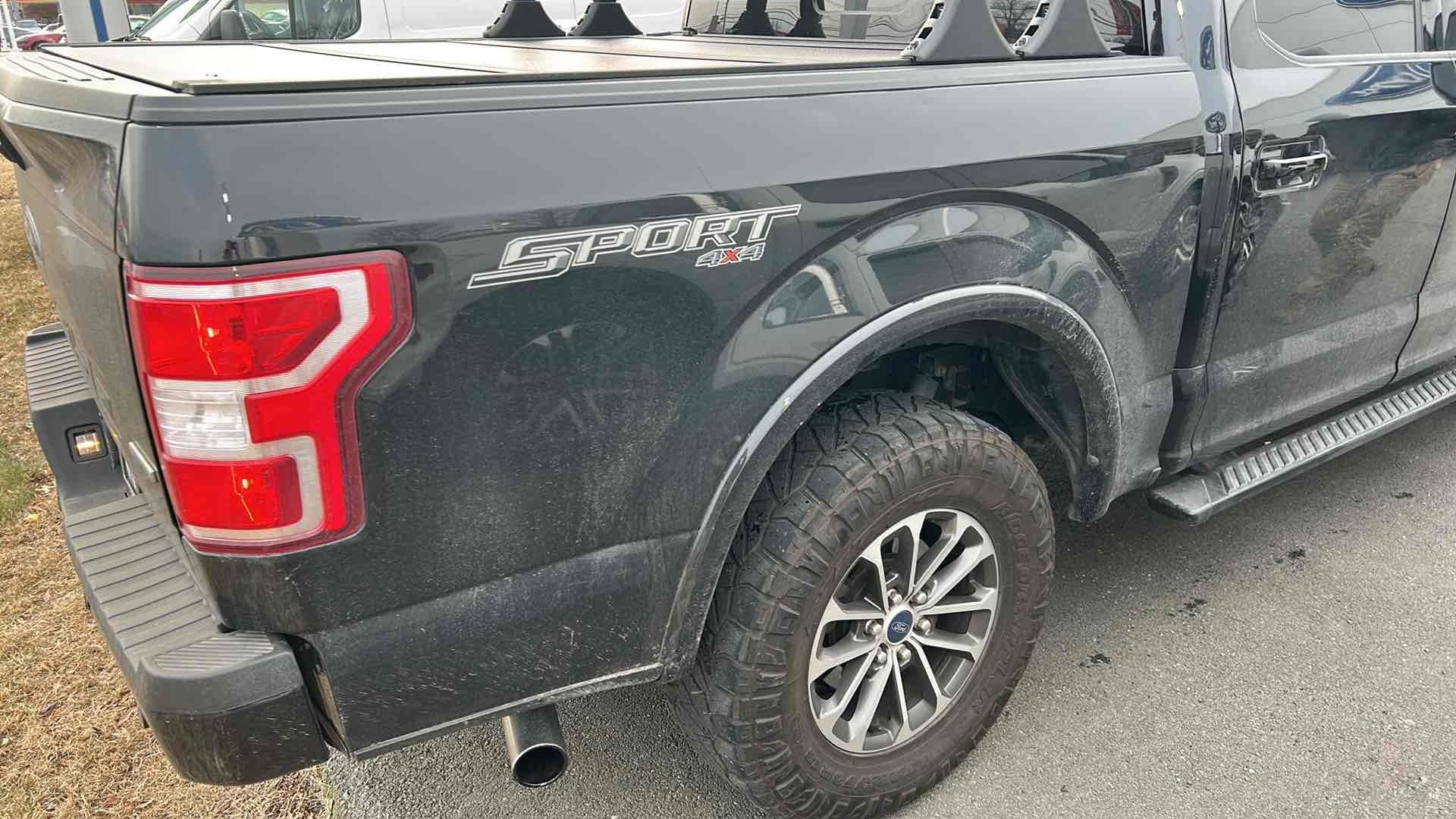 Used 2019 Ford F150 XLT w/ Equipment Group 302A Luxury image 5